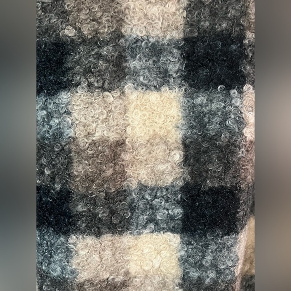 Knox Rose Oversized Fuzzy Shacket Blazer Sweater Size Large - Picture 8 of 9